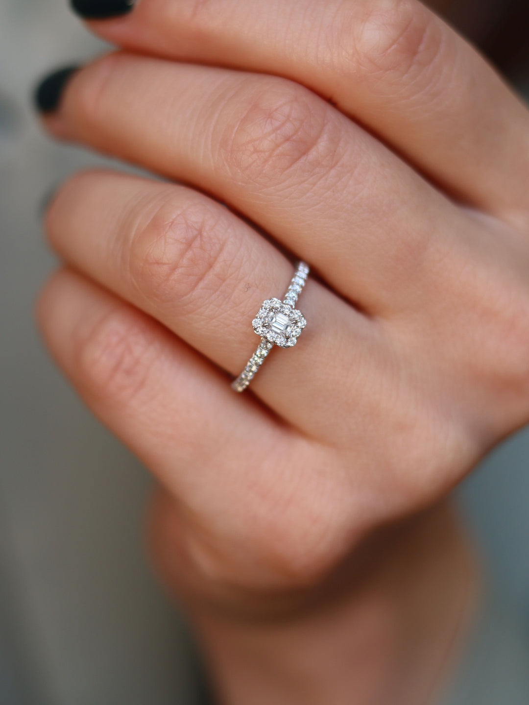 Baguette Diamond Halo Ring (White)